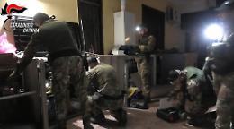 Il commando “protetto” dallo sciamano: «Il rito? Si può fare il sacrificio al cimitero»