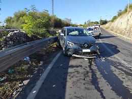 Vittoria, scontro tra due auto a Passo Scarparo: un ferito lieve