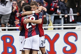 Il Bologna schianta il Pisa: Cambiaghi è imprendibile, Orsolini ci mette il timbro