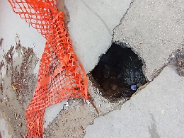 Palermo. "Via Ammiraglio Persano: un pericolo ignorato da mesi"