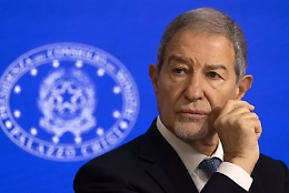 A Lipari gli Stati generali delle isole minori, Musumeci: «Il turismo non basta a garantire il futuro»