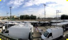 Picanello: nella ex “bomboniera” fra acqua stagnante e i soliti abusivi