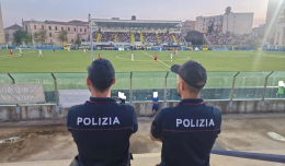 Tifosa minaccia l’ordine pubblico, scatta il Daspo