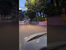 In un video immortalato nel Catanese mentre corre nudo sulla pista ciclabile
