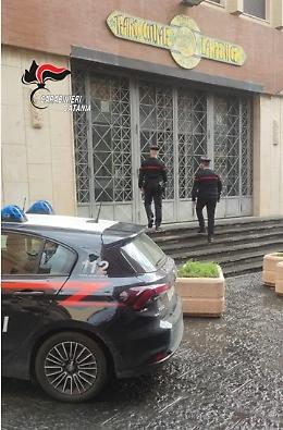 Furto al teatro comunale "La Fenice" di Biancavilla: due denunciati e danni per oltre 100 mila euro