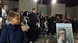 La "movida alternativa" allo Zen in ricordo di Paolo: "Rispondiamo alla violenza" 