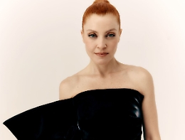 Il "Nostalgia Indoor Tour" di Noemi a dicembre in Sicilia