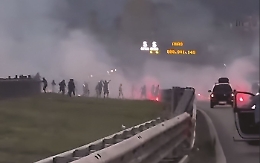 Pugno duro contro gli ultrà del Catania: trasferte vietate per 3 tre mesi a causa dei disordini agli imbarcaderi di Messina e sull'A2