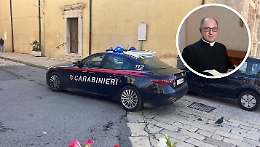 Gela, indentificato e arrestato l'autore dell'accoltellamento al prete