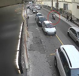 Assaltarono un'agenzia di viaggi ad Acireale: filmati di videosorveglianza incastrano tre dei rapinatori