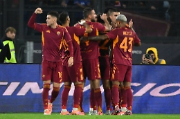 La Roma fa sul serio: il 2 a 1 al Parma vale la vetta della classifica
