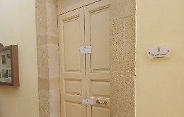 Sigilli e finestre chiuse nella stanza della Commissione antimafia