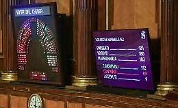 Riforma della Giustizia, Meloni: «Traguardo storico». Renzi: «È una riformicchia»