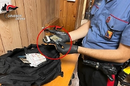 Bronte e Catania centro, attività di spaccio fermata dai carabinieri