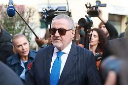 "Procura ha falsificato le carte per infamarmi e Sempio è innocente, Stasi unico colpevole": Venditti prepara la denuncia contro i pm