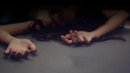 Ragazza di 23 anni trovata senza vita nel suo letto a Caltanissetta: disposta l'autopsia