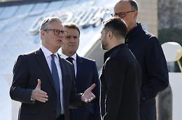 Telefonata tra Zelensky e i leader di Francia, Germania e Gran Bretagna. Si lavora alla bozza di un nuovo piano di pace
