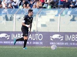 Garofalo al 95' gela il Siracusa: pari beffa del Foggia allo scadere