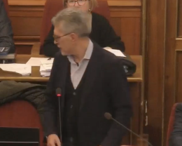 Ragusa, l'assessore ha un malore in aula: trasportato in ospedale