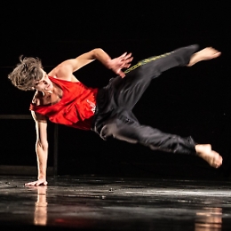 Comiso, teatro e danza in un'esplosione di comicità intelligente