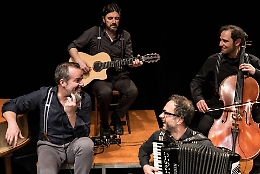 "Ragusa dietro il sipario" ospita "Nel blu" che ha vinto il premio Ubu 2025