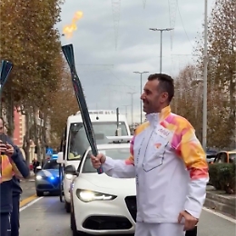 Fiamma olimpica: Nibali nella sua Messina ultimo tedoforo della Sicilia. Il video