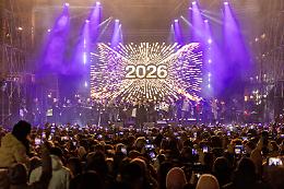 Capodanno, l'attacco delle opposizioni: &laquo;Ordinanza sui botti inefficace, &egrave; stata una notte di guerriglia&raquo;