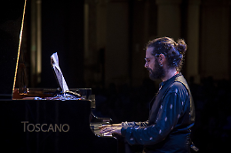 Dino Rubino chiude Jazz in vigna con "Still Me": omaggi a Lou Reed, David Bowie e Metallica