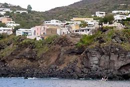 Ginostra scalza Alicudi: la scuola pi&ugrave; piccola d'Europa riapre con una sola alunna