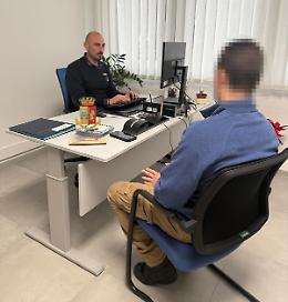 Minacciava il figlio con bastone e taglierino: arrestato 67enne pluripregiudicato