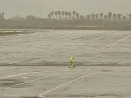 Maltempo, il plauso di Sac ed Enac al personale aeroportuale: &laquo;E' stato protetto ogni singolo viaggio&raquo;