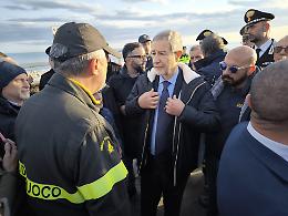 Il ministro Musumeci in Sicilia nelle zone colpite dal ciclone Harry: &laquo;Non ci sar&agrave; un problema di risorse, ma ora l'interlocutore &egrave; la Regione Siciliana&raquo;