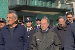 Schifani ad Acireale e Catania nei luoghi colpiti dal ciclone: &laquo;Fondi regionali per risarcire lidi e attivit&agrave; commerciali danneggiate&raquo;