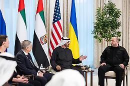 Ma Russia e Ucraina sono davvero vicini alla pace? Cosa c&rsquo;&egrave; sul tavolo di Abu Dhabi tra Kiev, Mosca e Washington