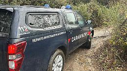 Il giallo dei tre uomini in tenuta da caccia trovati morti nei boschi di Montagnareale: chi sono le vittime, cosa sappiamo 