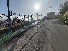 Via Garibaldi sta per venire gi&ugrave;? Massi e fango sull&rsquo;incompiuta di Porto Empedocle: chiesta verifica urgente