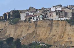 Niscemi, &egrave; polemica sulla carta geologica della Sicilia: &laquo;Nel 2026 ancora incompleta&raquo;