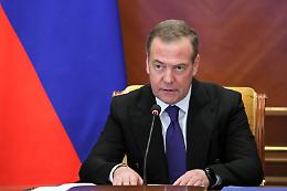 L'ultima minaccia di Medvedev: &laquo;Il rischio di una guerra mondiale &egrave; molto elevato&raquo;