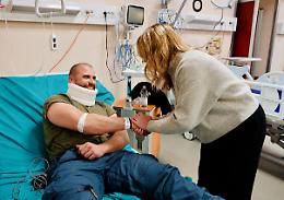 Parla Virgulti, uno degli agenti picchiati a Torino: &laquo;Sono ancora confusi i ricordi di quei momenti&raquo;
