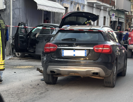 Vittoria, grave incidente della strada in citt&agrave;: con il suv arrota due cittadini cinesi