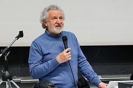 La Russa e quel corteo degli anni Settanta col morto: Odifreddi accusa e su La7 cala il gelo