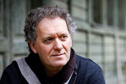 Lucchesini al Politeama: Chopin e Schubert in omaggio a Maria Tipo