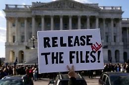 &ldquo;La bambina che non c&rsquo;&egrave;&rdquo;: nuove carte sul caso Epstein rilanciano l&rsquo;ipotesi di un parto segreto e il progetto di un &ldquo;pool genetico superiore&rdquo;