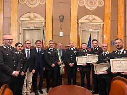 &ldquo;Piazza Pulita&rdquo;, il Comune premia l'Arma: sei benemerenze per chi ha restituito legalit&agrave; alla citt&agrave;