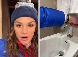 &ldquo;Il mistero del secondo lavandino" e la giornalista americana: &laquo;Qualcuno sa come si usa il bidet?&raquo;