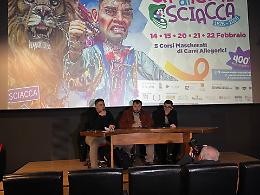 Peppe Nappa e la magia della cartapesta. Carnevale di Sciacca 2026, si accendono i motori 