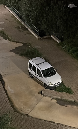 Librino, Viale Nitta: la pista ciclabile trasformata in parcheggio