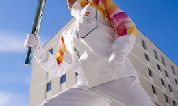 Tuta da tedoforo in vendita a 1.500 euro: i Ragni della Grignetta parlano di &laquo;fatto gravissimo&raquo;