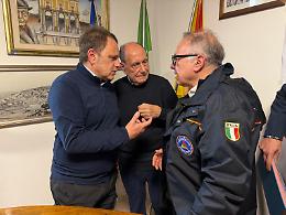 Schifani a Niscemi: &laquo;Replichiamo il modello Emilia Romagna&raquo;. Aiuti immediati e case per le famiglie travolte dalla frana