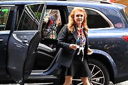 &ldquo;Un debito da 6 milioni e una casella email bollente&rdquo;: i messaggi che legano Sarah Ferguson a Jeffrey Epstein